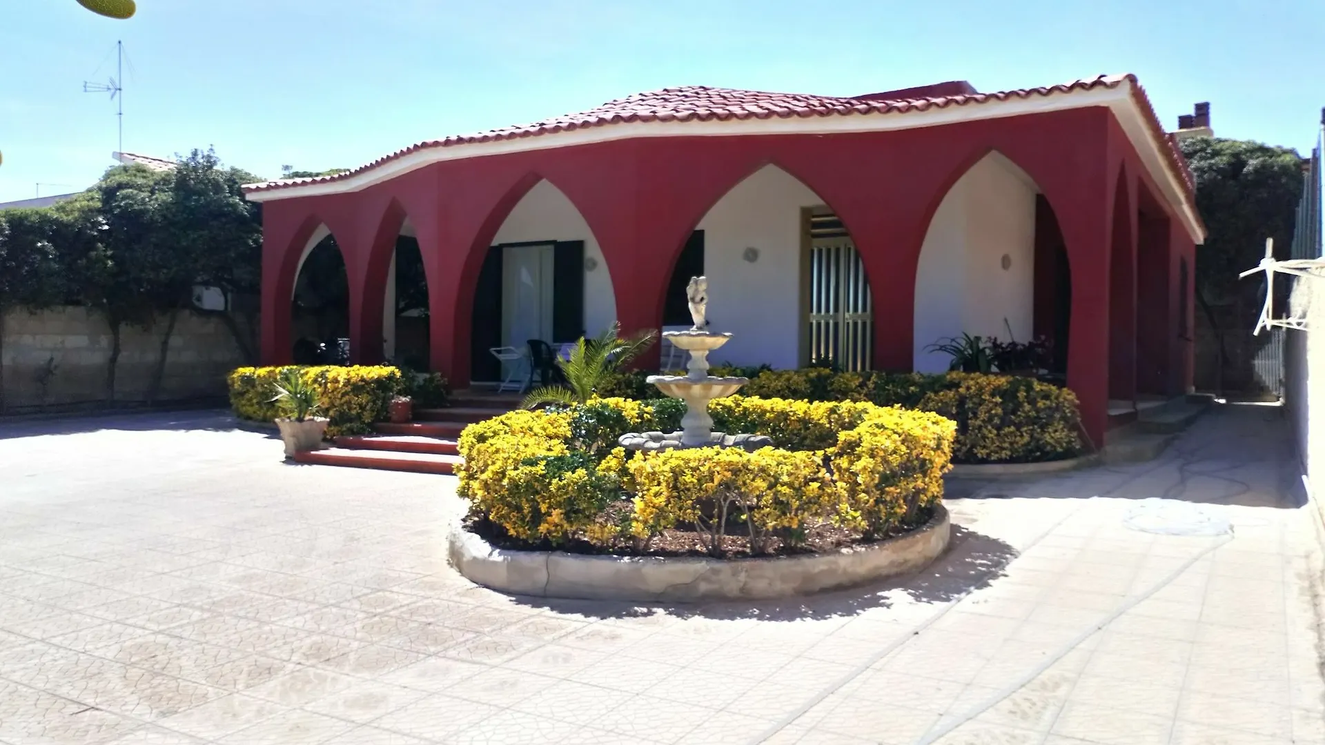 Villa dai Gigli Rossi  Avola 0*,